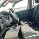 Toyota HILUX Lateral derecho 9