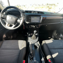 Toyota HILUX Interior 14