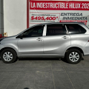 Toyota AVANZA Atrás 2