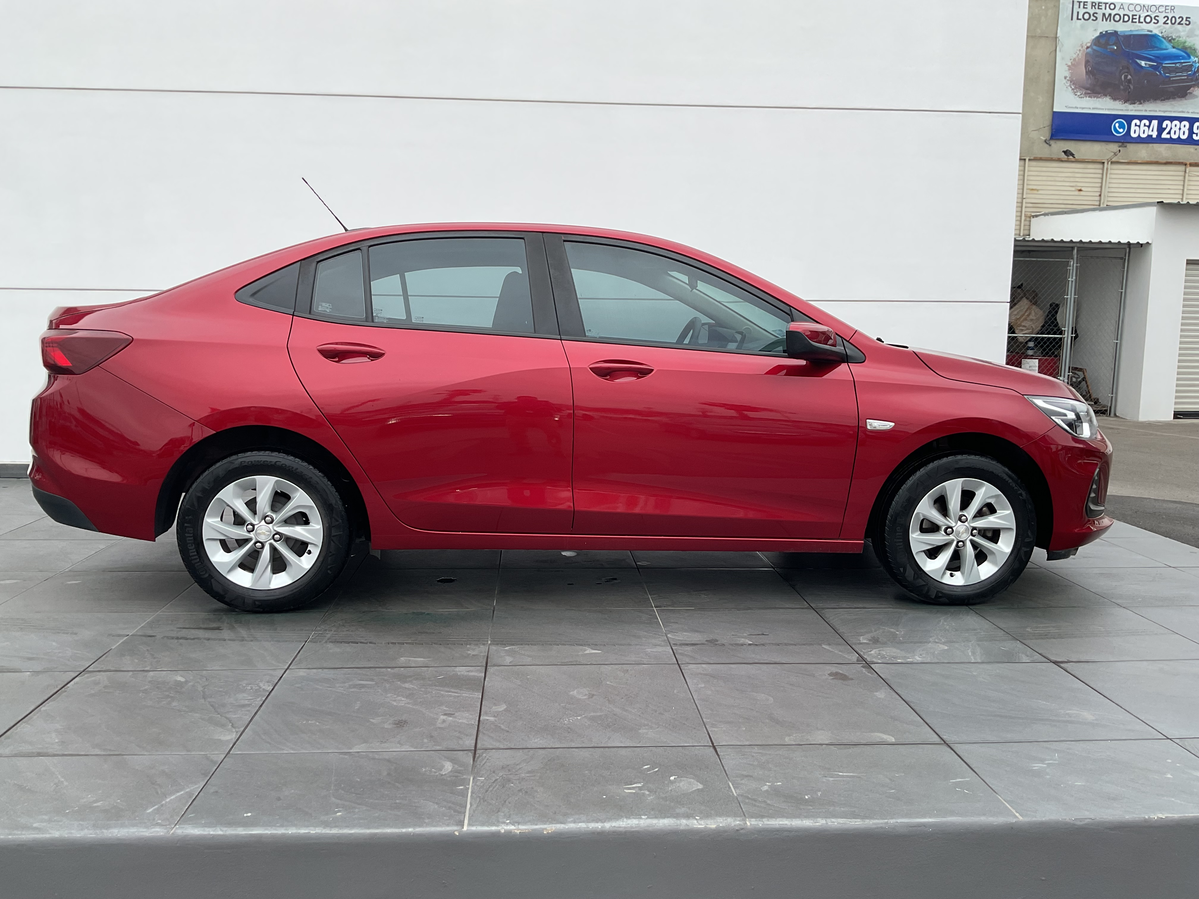 Chevrolet Onix Interior 7