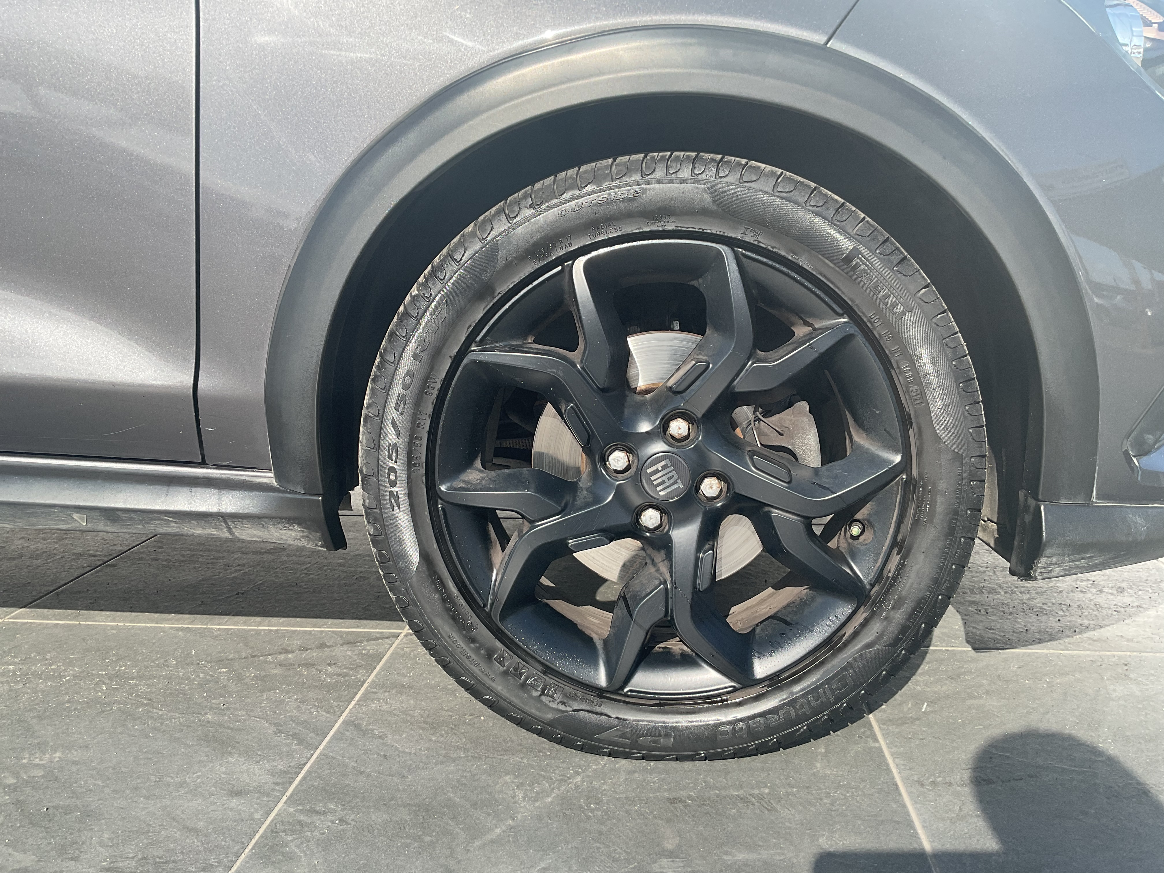 Fiat ARGO Lateral izquierdo 8