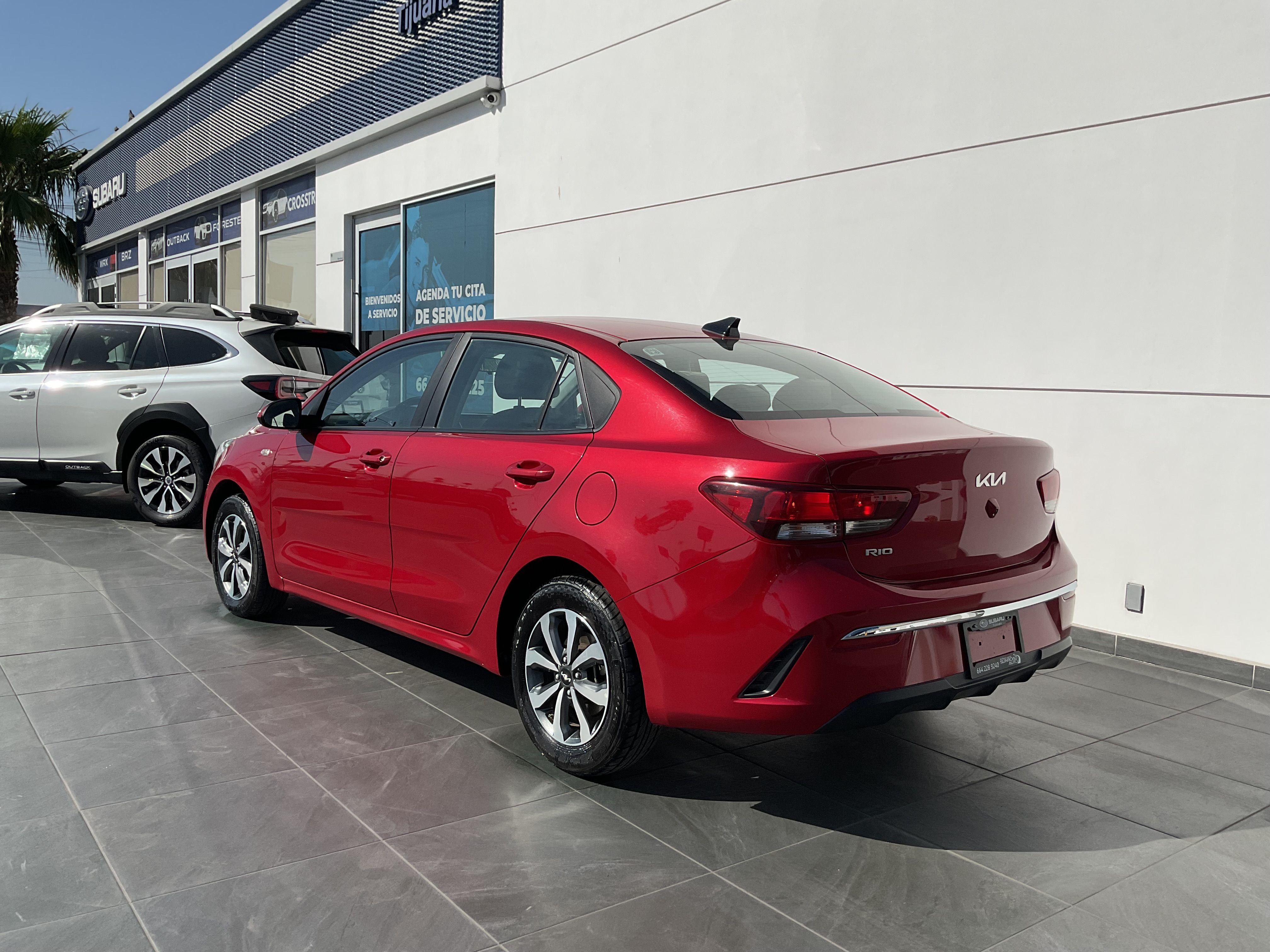 KIA KIA RIO SEDAN Lateral derecho 3