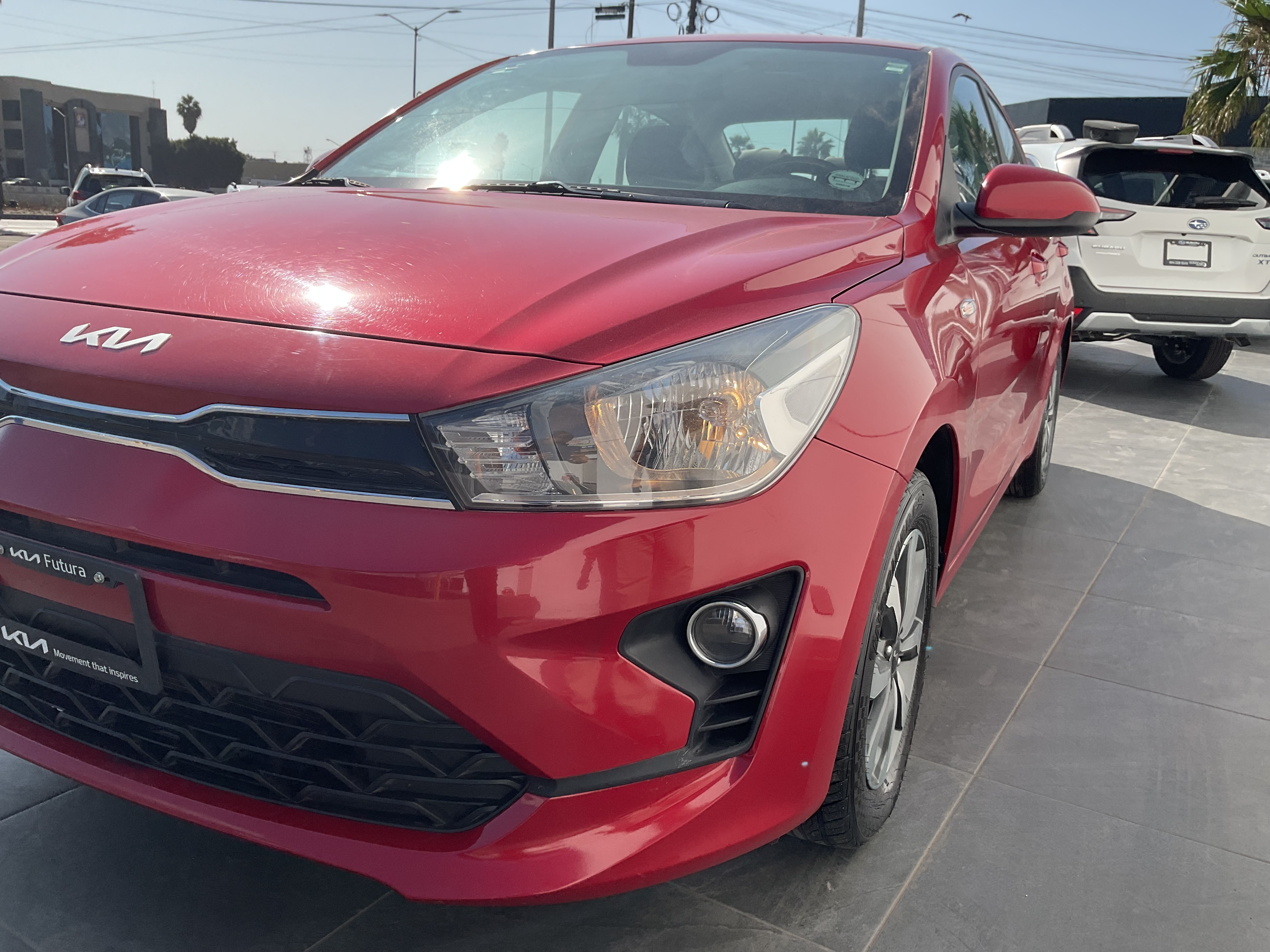 KIA KIA RIO SEDAN Llantas 2