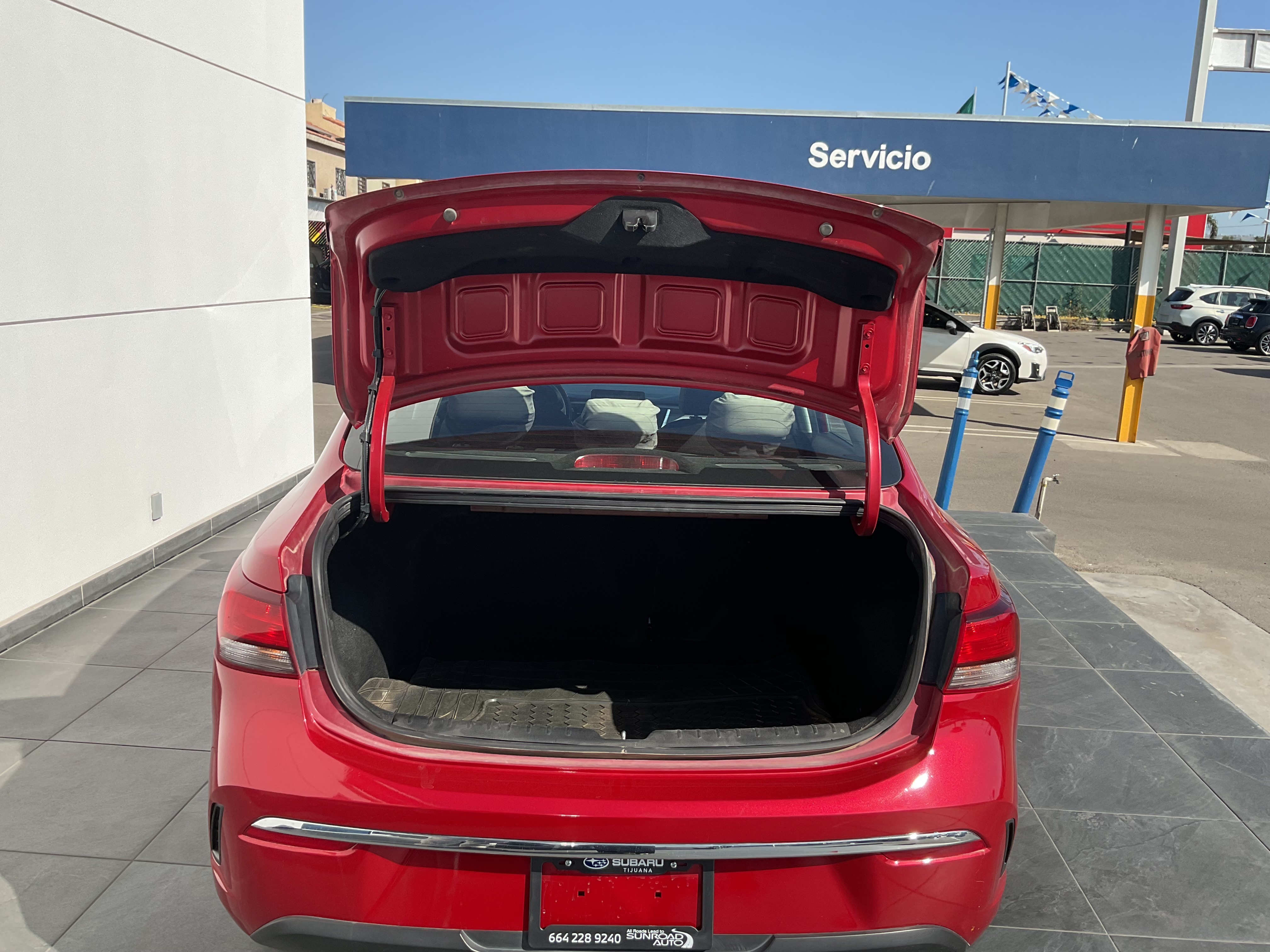KIA KIA RIO SEDAN Frente 28