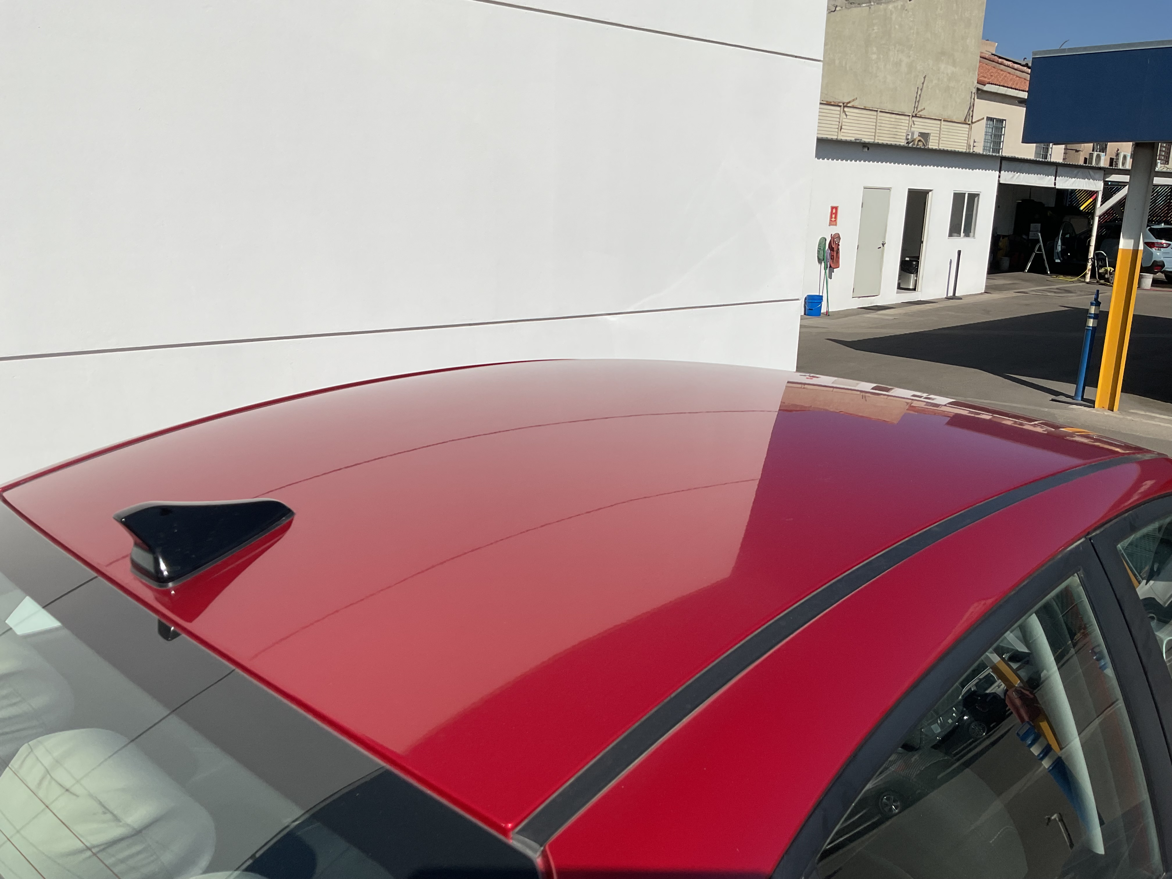 KIA KIA RIO SEDAN Lateral derecho 29