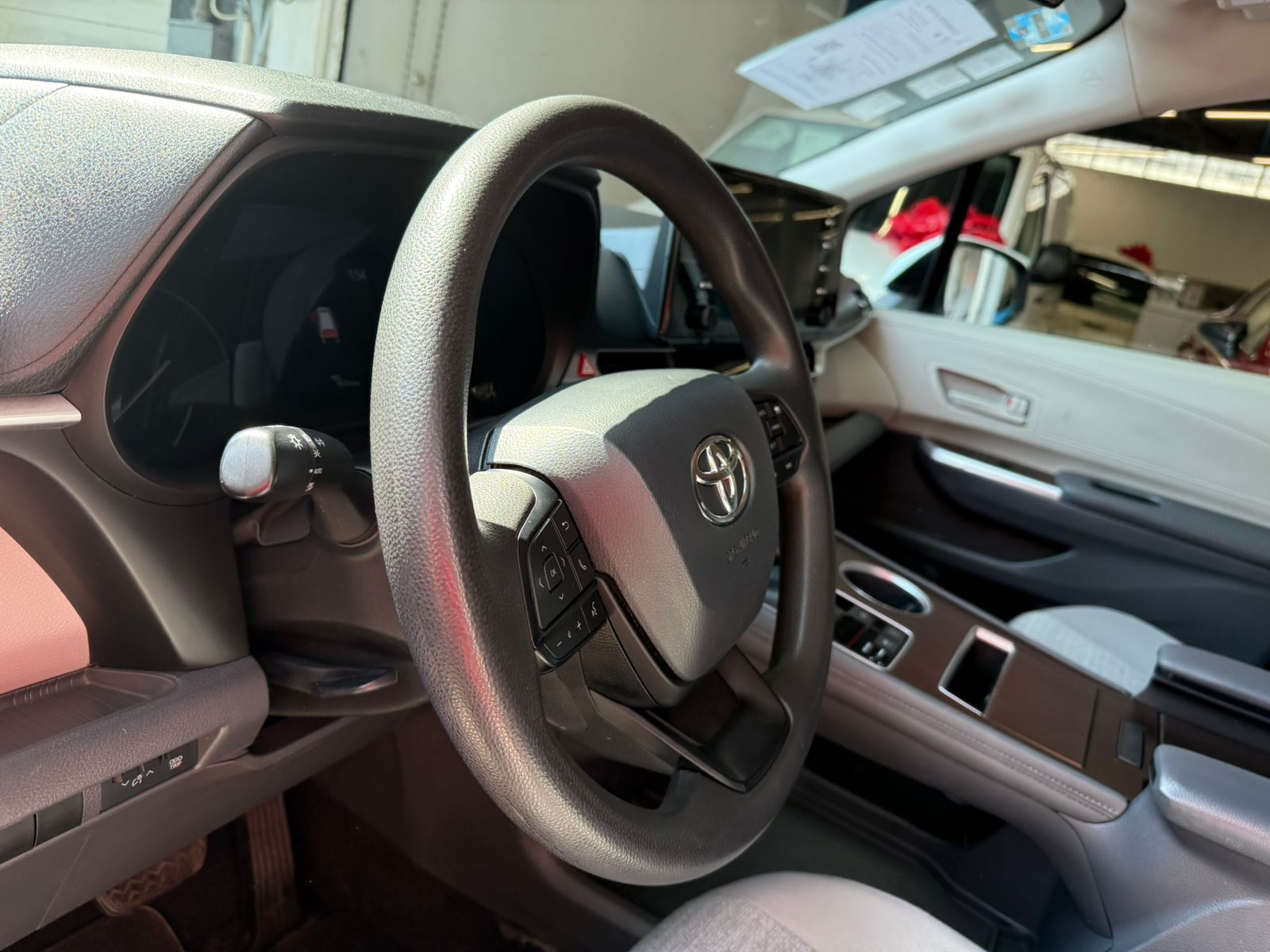 TOYOTA SIENNA Tablero 11