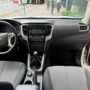 MITSUBISHI L200 Atrás 19