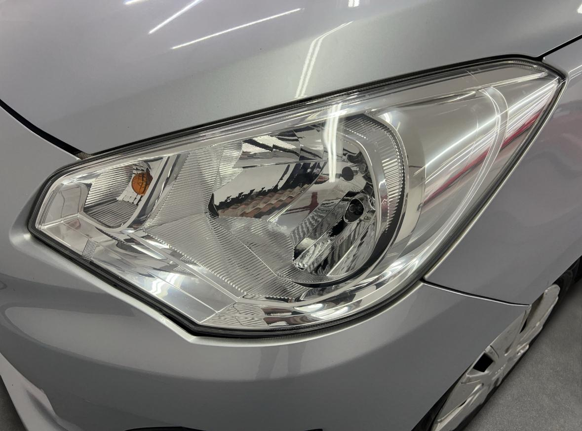 DODGE ATTITUDE Tablero 20