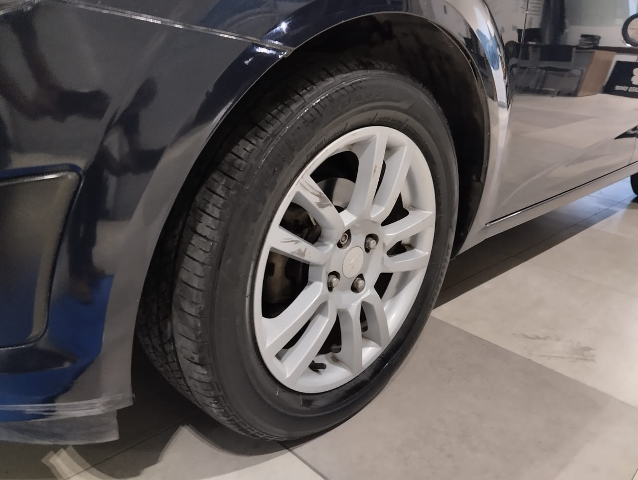 CHEVROLET SONIC Asientos 26