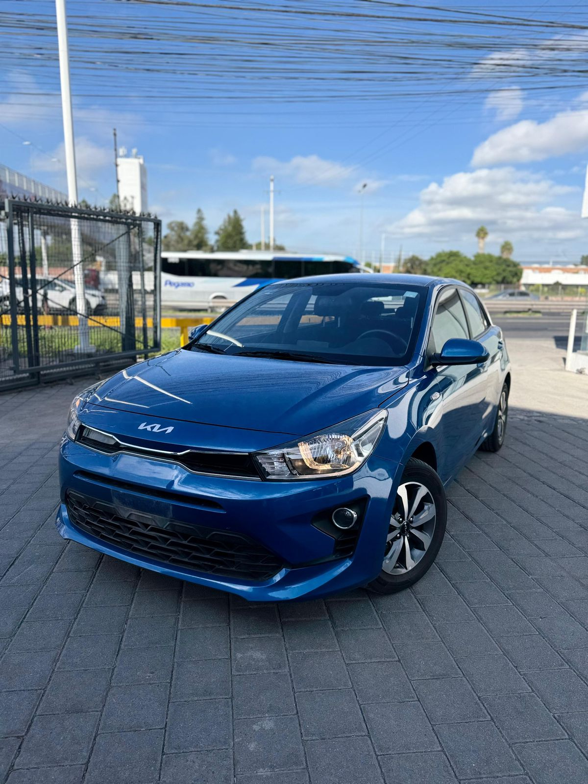 Kia