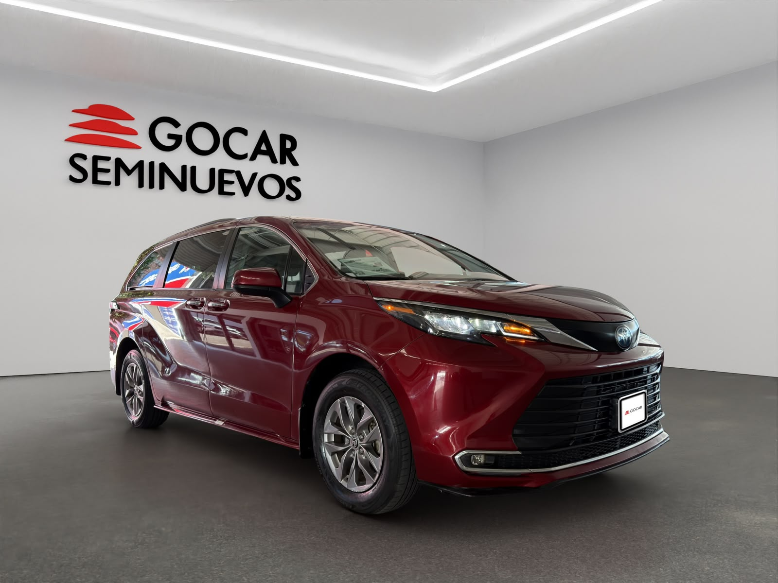 TOYOTA SIENNA 2024