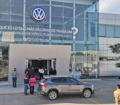 https://carplanet.mx/view/img/noticias/5fb3ff8b6504f/med/med_volkswagen-guanajuato-.jpeg