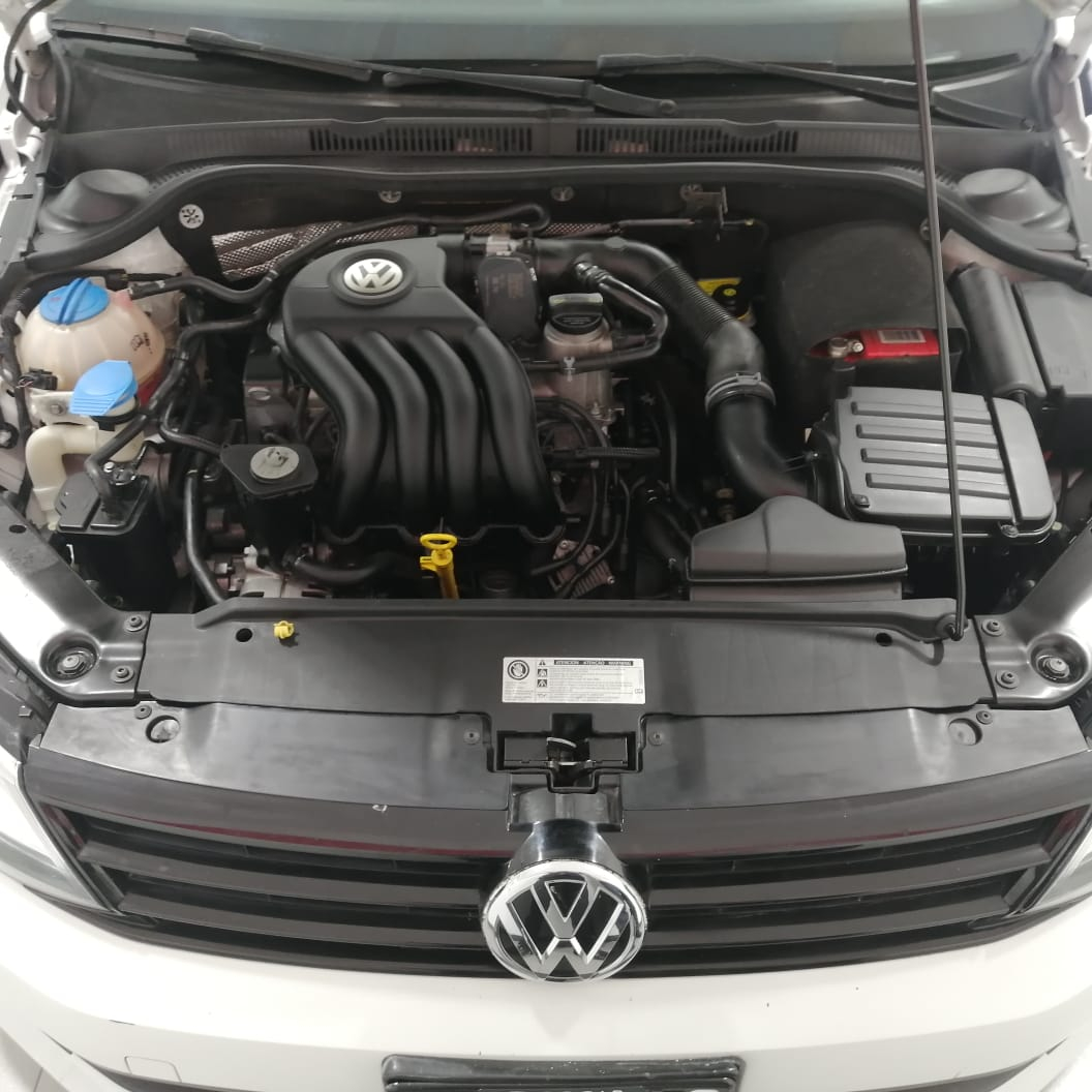 Detalle Del Veh culo Volkswagen Jetta 4 Pts Live Y Style 2 0l 115HP detalle-del-veh-culo-volkswagen-jetta-4-pts-live-y-style-2-0l-115hp