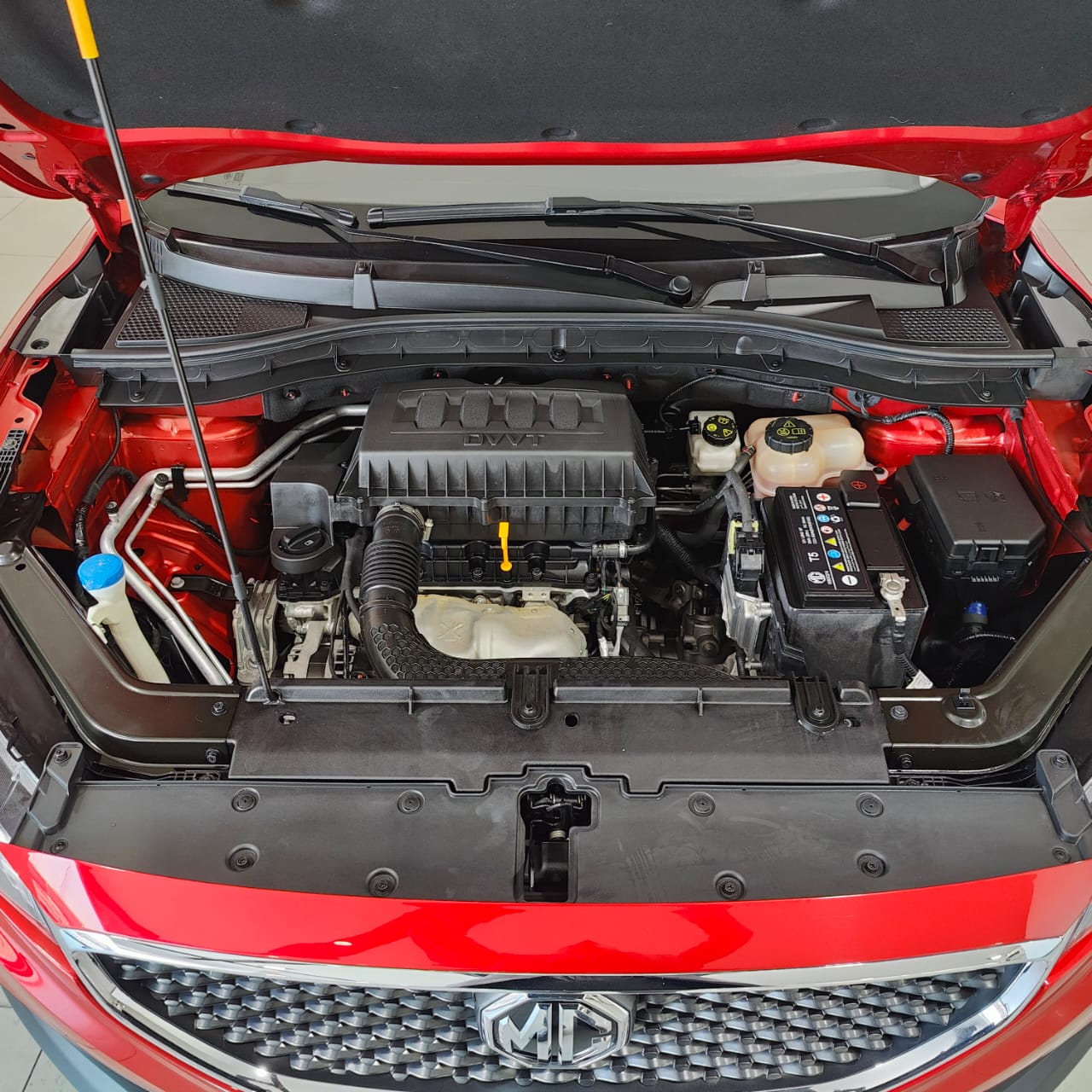 Detalle del vehículo: MG ZS VUD 5 pts. Excite, 1.5l, TM5, a/ac. Aut ...