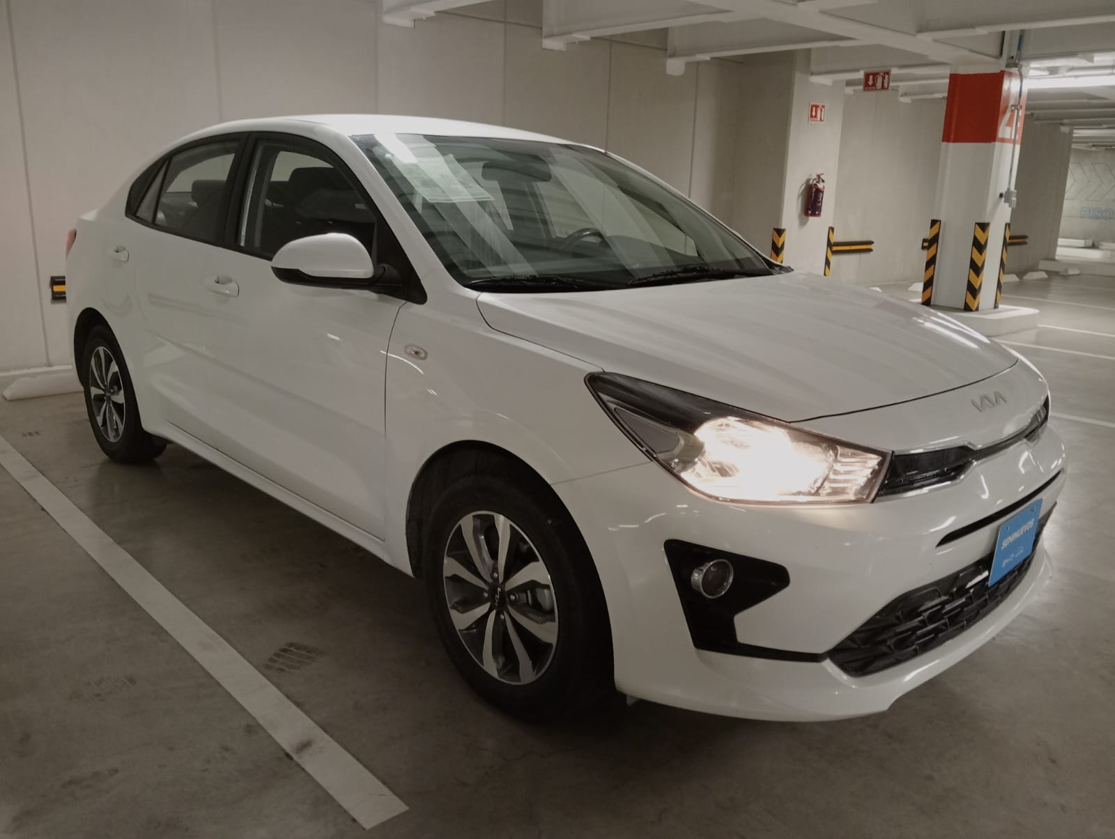 RIO SEDAN