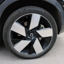 Volvo XC40 Lateral derecho 17