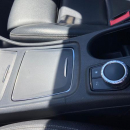 MERCEDES BENZ GLA-CLASS Lateral izquierdo 76