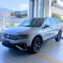 VOLKSWAGEN TIGUAN Interior 10
