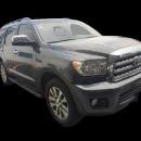 TOYOTA SEQUOIA Atrás 9