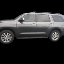 TOYOTA SEQUOIA Arriba 41