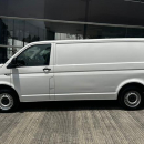 VOLKSWAGEN TRANSPORTER Atrás 4