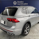 VOLKSWAGEN TIGUAN Interior 11