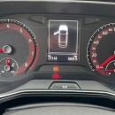 VOLKSWAGEN JETTA Interior 16