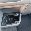 VOLKSWAGEN TRANSPORTER Interior 37