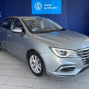 MG MG5 Atrás 10