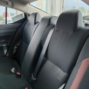 NISSAN VERSA Atrás 5