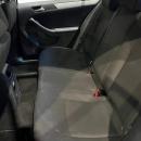 VOLKSWAGEN JETTA Frente 49