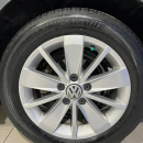 VOLKSWAGEN JETTA Lateral derecho 61