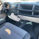 VOLKSWAGEN TRANSPORTER Interior 16