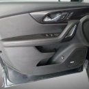CHEVROLET BLAZER Interior 27