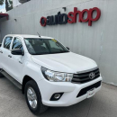 TOYOTA HILUX Interior 2