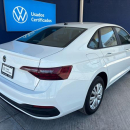 VOLKSWAGEN JETTA Interior 6