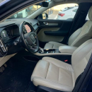 VOLVO XC40 Lateral izquierdo 12