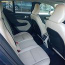 VOLVO XC40 Atrás 14