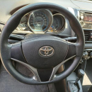 TOYOTA YARIS Lateral derecho 49