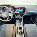 VOLKSWAGEN JETTA Lateral derecho 56
