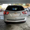 CHEVROLET TRAVERSE Lateral derecho 4
