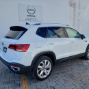VOLKSWAGEN TAOS Arriba 13