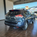 NISSAN X-TRAIL Lateral izquierdo 4