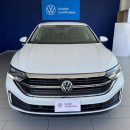VOLKSWAGEN JETTA Atrás 2