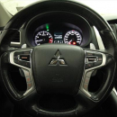MITSUBISHI MONTERO Lateral derecho 29