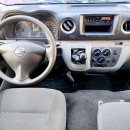 NISSAN URVAN Atrás 43