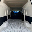 NISSAN URVAN Arriba 55