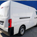 NISSAN URVAN Atrás 13