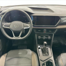 VOLKSWAGEN TAOS Atrás 29