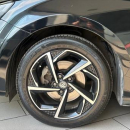 MG GT Lateral derecho 15